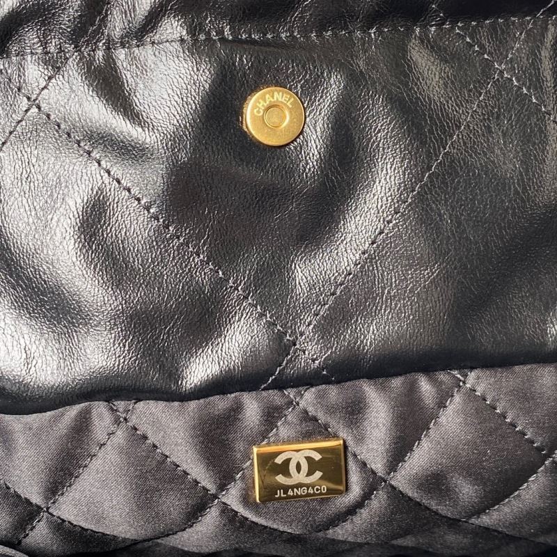 Ch**el hobo 22 bags